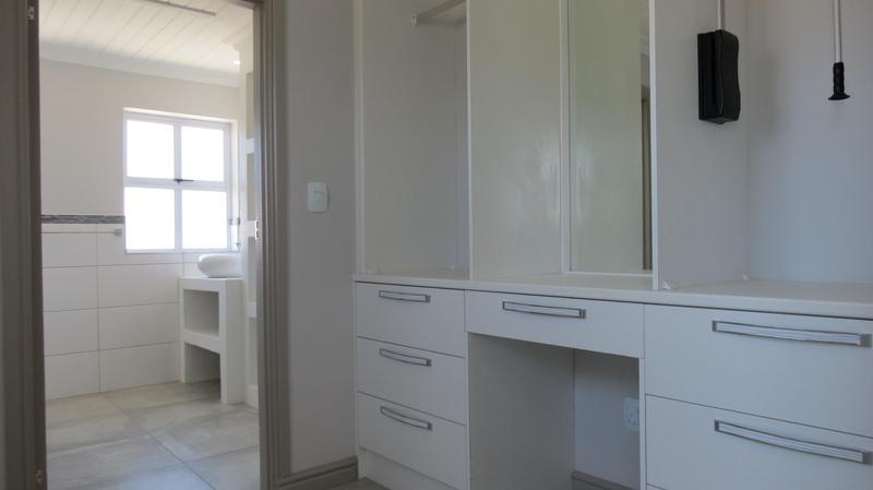 4 Bedroom Property for Sale in Myburgh Park Western Cape